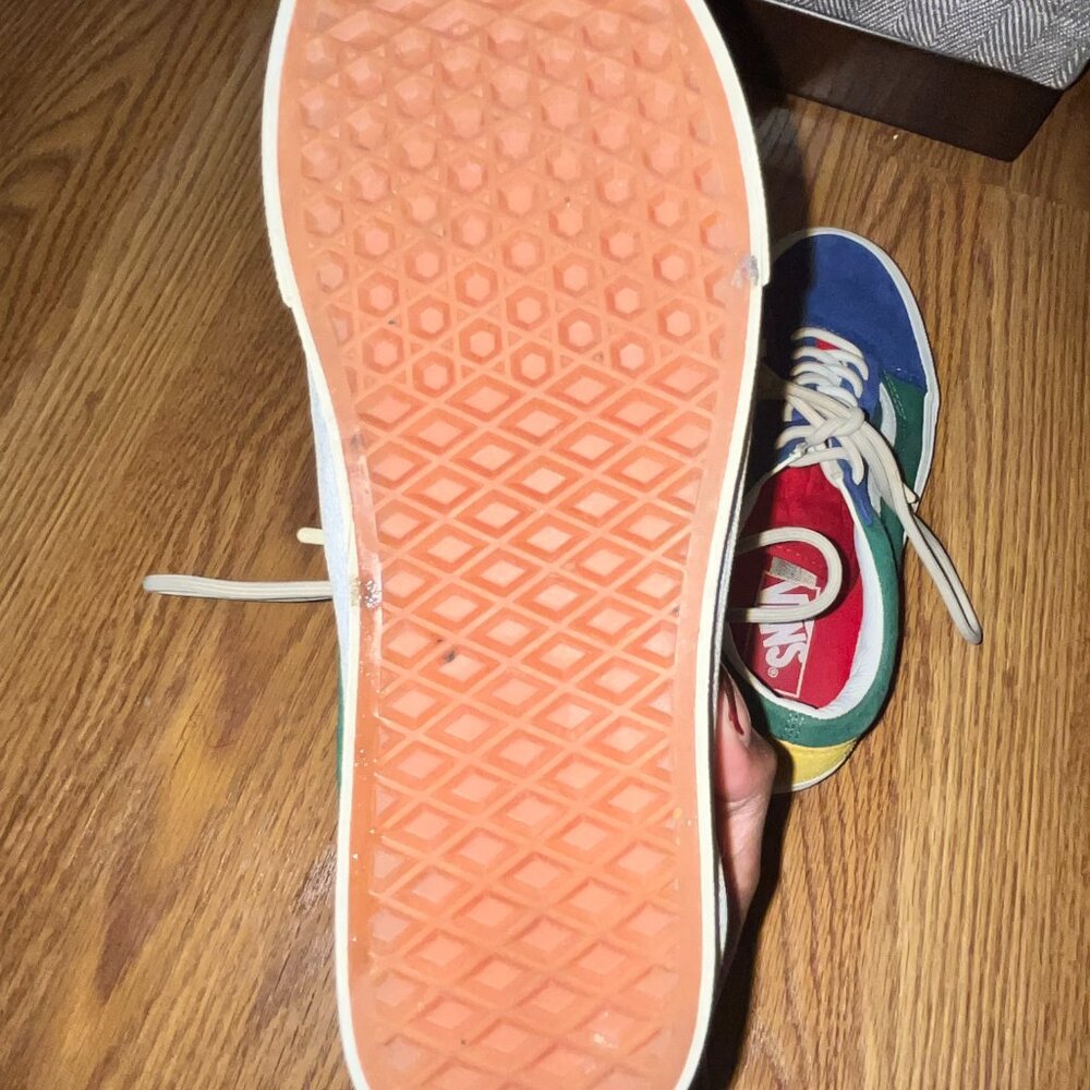 Low Rise Colorblock Vans - Picture 3 of 8